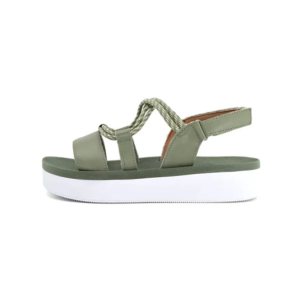 Flat Sandals Women 2025 New Green Summer Flat Shoes Fairy Wind Leather Beach Sandals